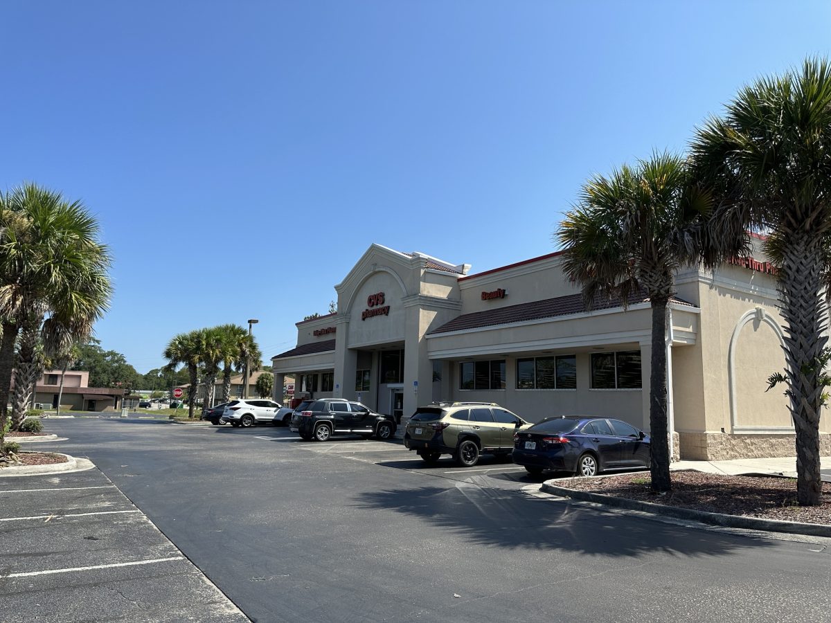 Former Drug Store / Signalized Intersection (Homosassa)